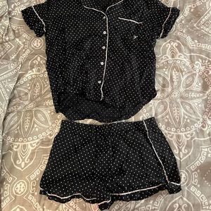 Victoria’s Secret Pajama set - Size M
